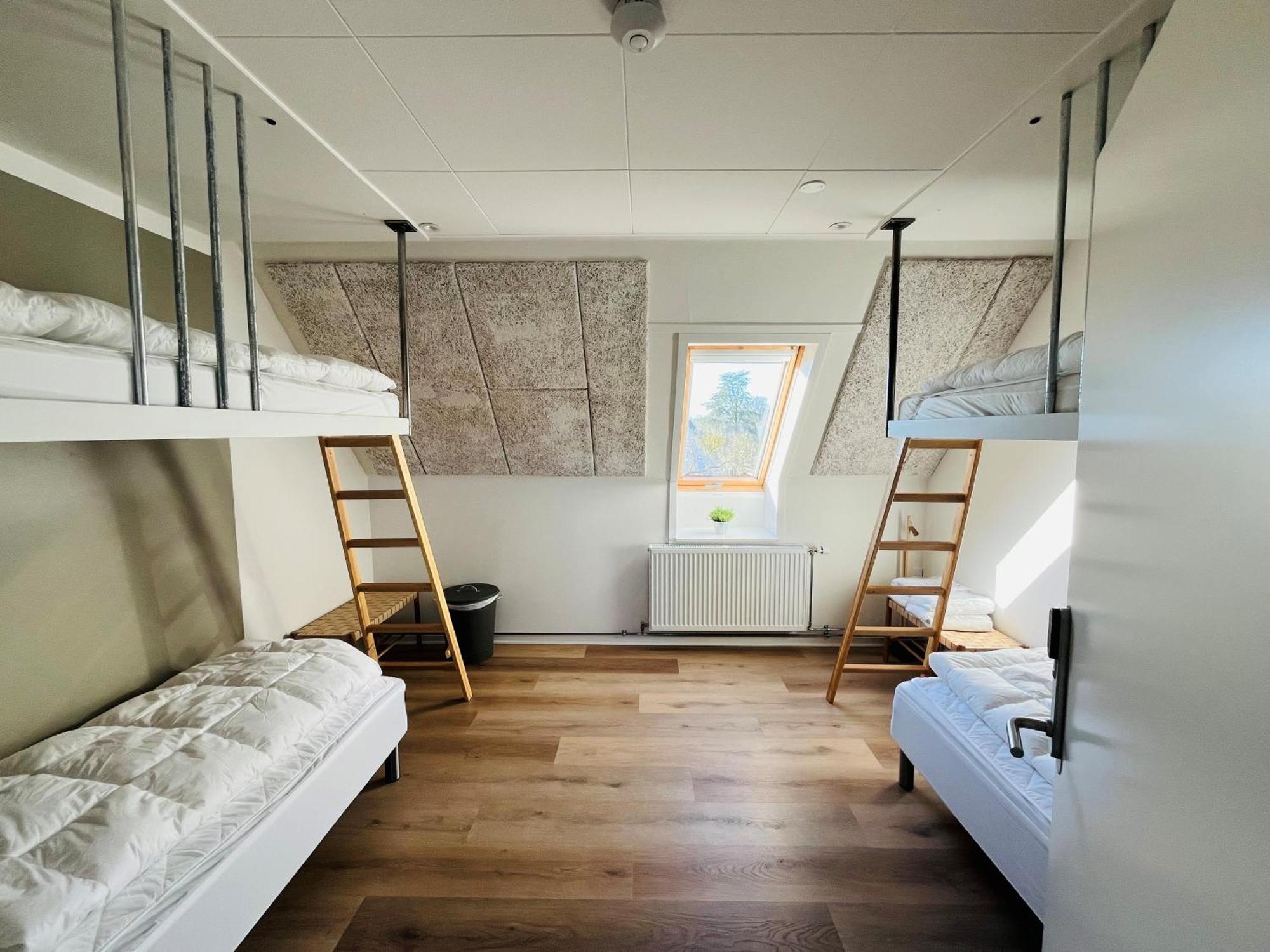 Kragsbjerggaard Vandrerhjem Odense Esterno foto