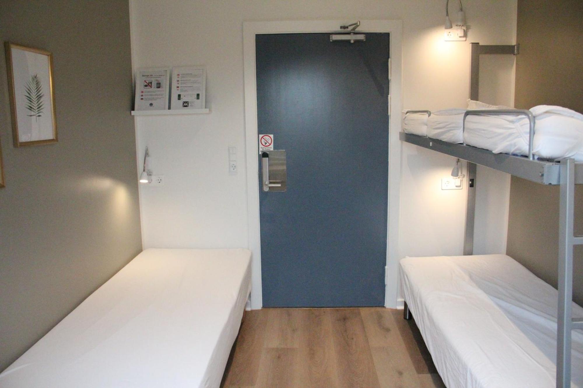 Kragsbjerggaard Vandrerhjem Odense Esterno foto