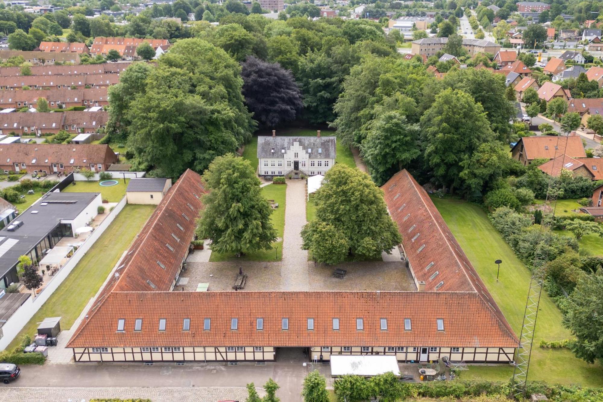 Kragsbjerggaard Vandrerhjem Odense Esterno foto