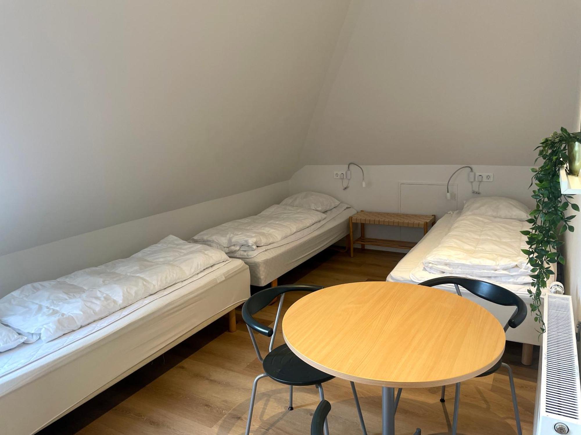 Kragsbjerggaard Vandrerhjem Odense Esterno foto